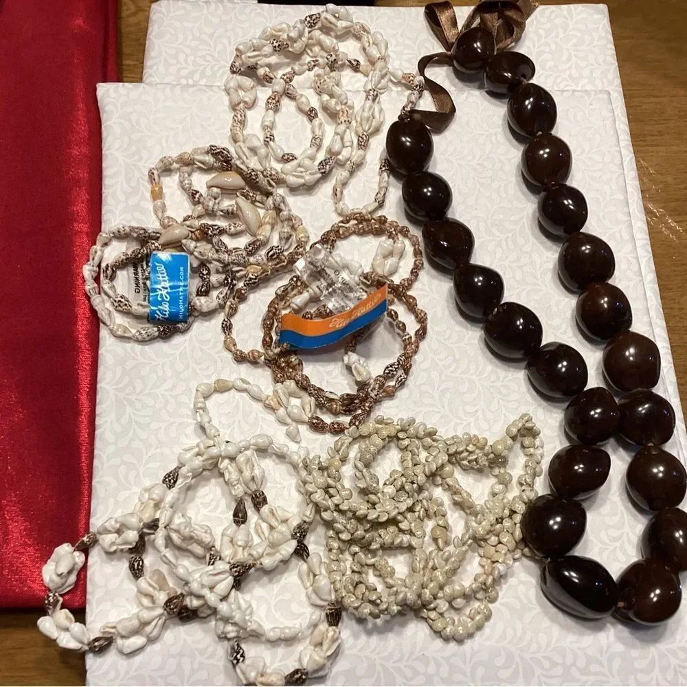 Your Next Luau In A Bag!  Hilo Hattie’s Shell Leis and Kakui Nut Lei Set
